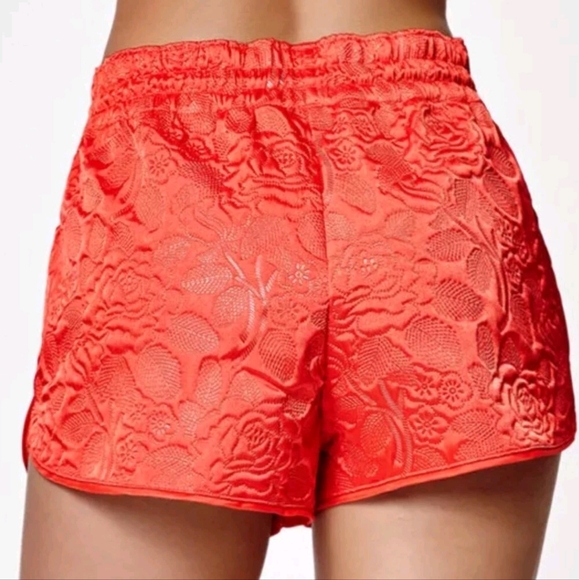NWOT Adidas Originals Floral Red Track Shorts Workout Gym - Picture 5 of 8